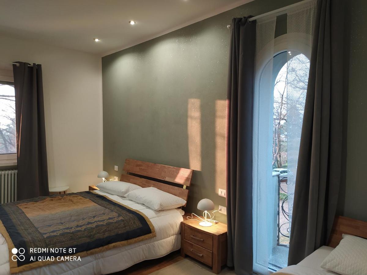 "La Selvetta" Bed And Breakfast Buguggiate Εξωτερικό φωτογραφία