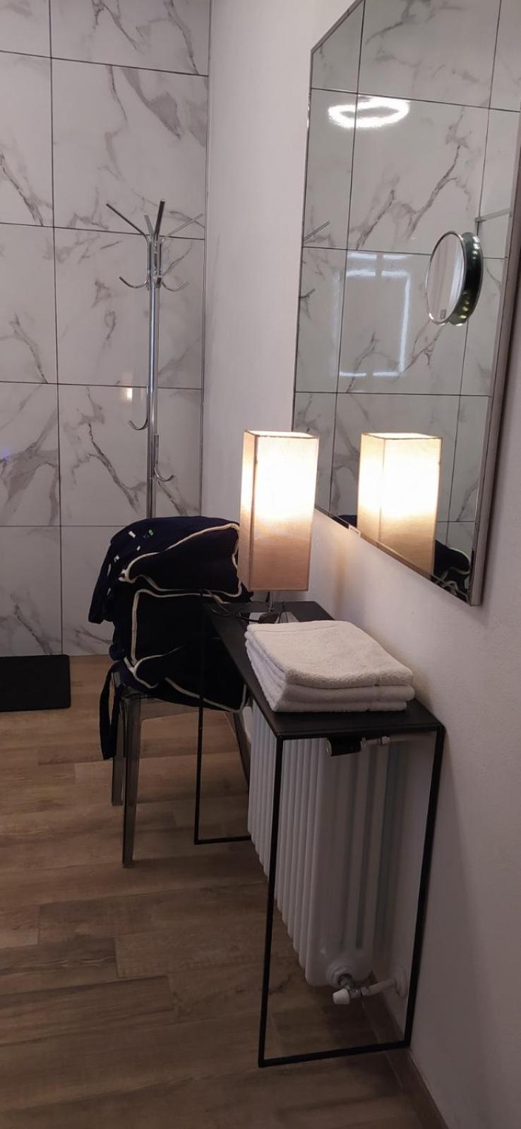 "La Selvetta" Bed And Breakfast Buguggiate Εξωτερικό φωτογραφία