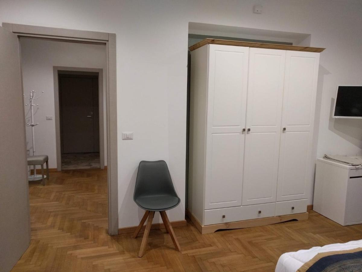 "La Selvetta" Bed And Breakfast Buguggiate Εξωτερικό φωτογραφία