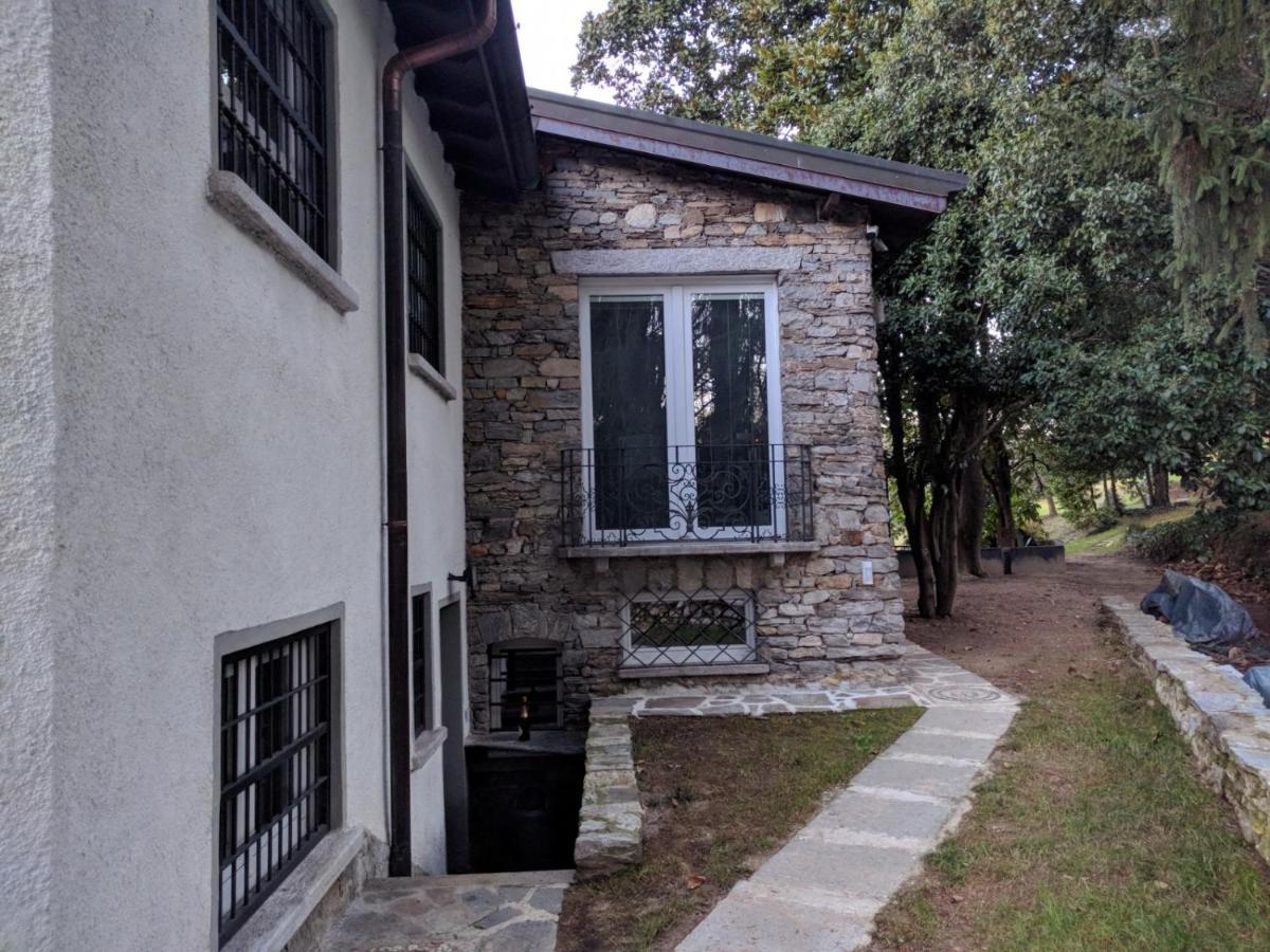 "La Selvetta" Bed And Breakfast Buguggiate Εξωτερικό φωτογραφία